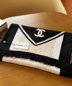 Chanel's latest autumn and winter cashmere collection is really beautiful, with an official vdo173mf