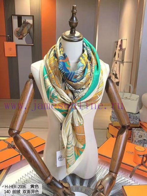 The new H-HER-2006 recommends a 140 velvet square scarf, with double-sided contrasting colorc53e6my9 - Image 6