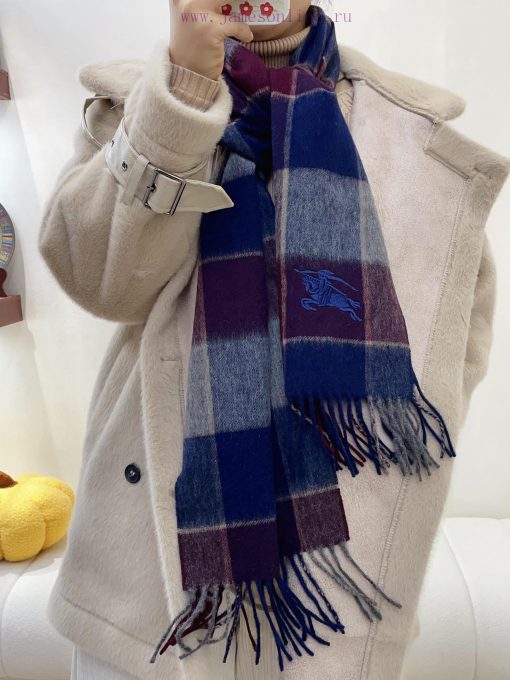 BURBERRY's high-quality imported cashmere scarf has exploded and is now available for sale o9bsucn9b