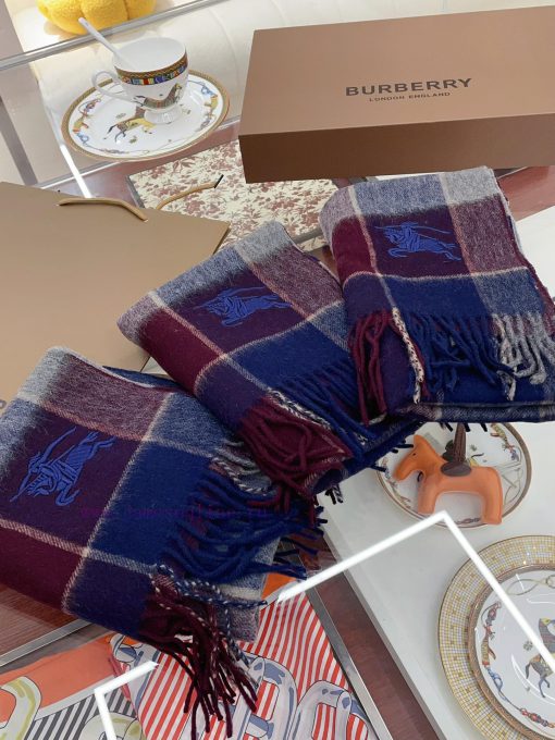 BURBERRY's high-quality imported cashmere scarf has exploded and is now available for sale o9bsucn9b - Image 3