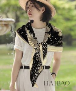 The new Chanel plaid bouquet 110 cashmere square scarf is highly recommended by VIPs. You mulz5dqi42