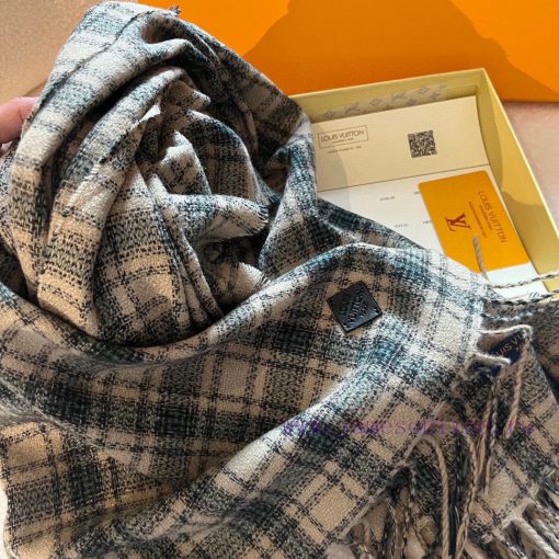 LV Louis Vuitton's new autumn/winter scarf, plaid warm shawl, size 190 * 68srcw3a9j - Image 8