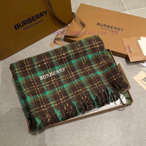 Burberry is a classic style that has been popular for N years. Trendy people have several Bu0k7kfza9 - Image 9