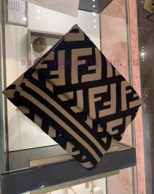 Fendi Knitted Scarf, a popular item on the internet that instantly connects everyone, exudesahrc5g8x - Image 4