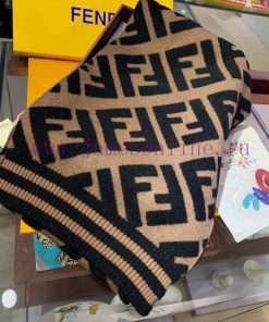 This Fendi is so fashionable and beautiful that it must be taken in at first sight. The reco3g0wbxmg