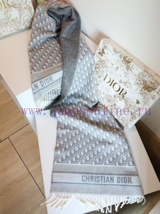 CD letter double-sided cashmere scarfDouble sided upgraded version, classic two-color double599pctdy - Image 9