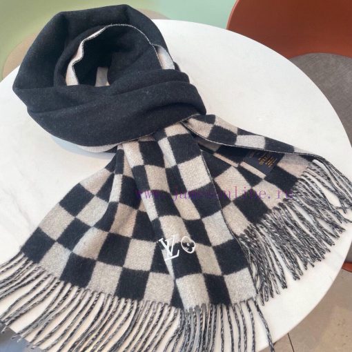 LV Checkered Scarf ️ Highly recommended with a super good hand feel for trade tails and slowkqzr8dxn - Image 7