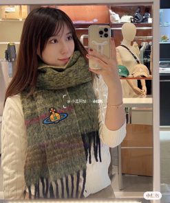 Empress Dowager Cixi received the goods 𝐕𝐢𝐯𝐢𝐞𝐧𝐧𝐞𝐖𝐞𝐬𝐭𝐰𝐨𝐨𝐝 🪐 Classic Saturn mohair scarf by Vinz209b8t