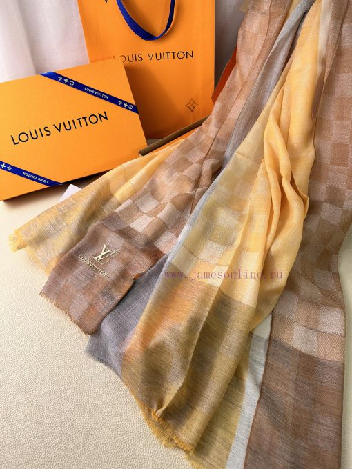 Lv's 2023 new checkerboard embroidered scarf with exquisite color matching, supplied with Katyb95kng - Image 6