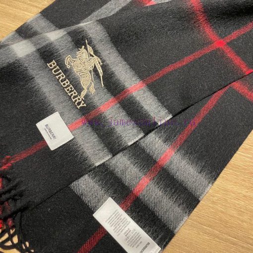 Burberry small case camel color small case has been sold for a hundred years, so I will not er9zuie1 - Image 4