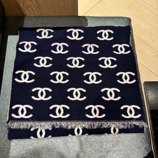 Chanel 2023 New Autumn/Winter Classic Series ScarfThe ultimate collision of black and white,v8oz3rc2