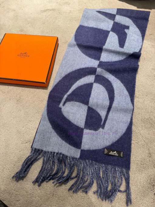 Hermes' new geometric cashmere scarf, this one is truly loved at a glance. It features an abjef6wqza - Image 4