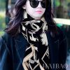 The new Chanel folder printed 140 cashmere double-sided same color printed square scarf is h8is5adp2