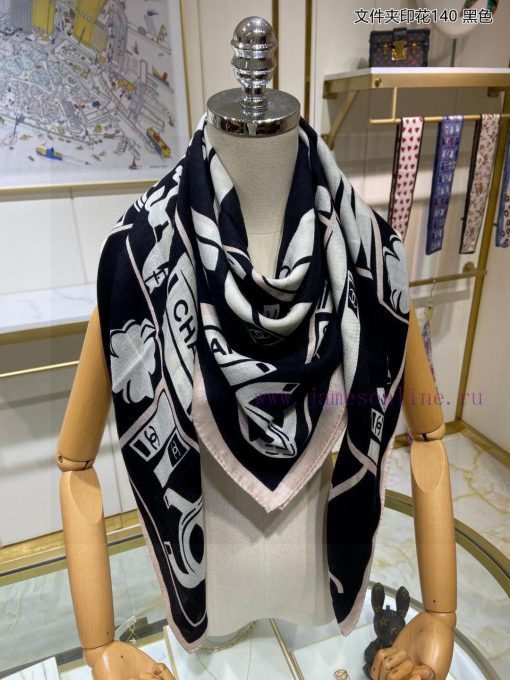 The new Chanel folder printed 140 cashmere double-sided same color printed square scarf is h8is5adp2 - Image 7