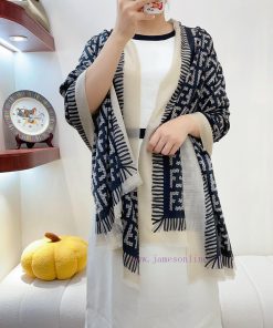 New Fendi~Each angle can bring different senses~The new cashmere is synchronized with this skrn3gdr1