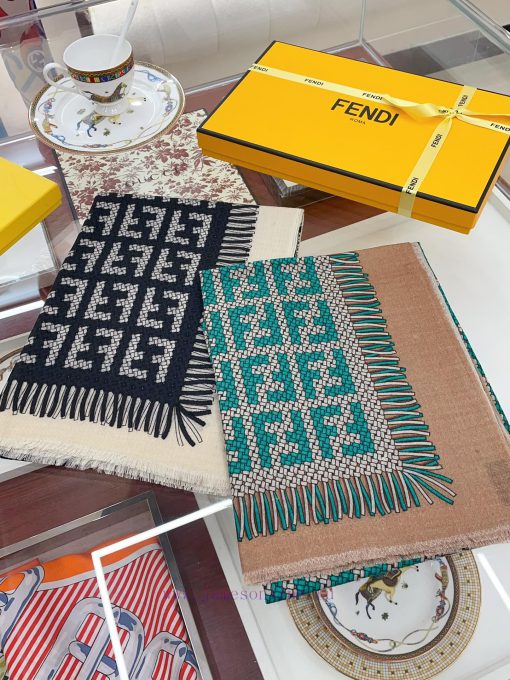 New Fendi~Each angle can bring different senses~The new cashmere is synchronized with this skrn3gdr1 - Image 3