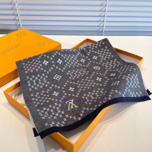 LV2023 official website knitted cashmere material is very warm, soft, and skin friendly. It ynrhjvxf - Image 4