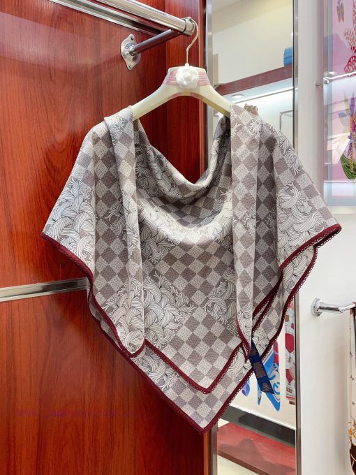 New cashmere product LV synchronous sincere praise Lvjia L double-sided handmade lace 100 camphciim7 - Image 4