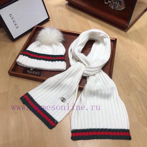 GUCCIGucci set ️ Rabbit fur+cashmere scarf hat set with 15cm real fox fur ball is great ️ Wa7jy5bvbh - Image 2