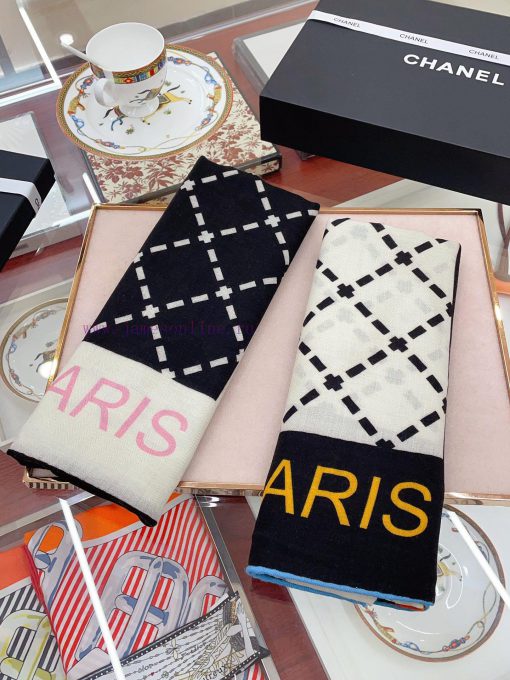 Chanel plaid LOGO140 cashmere square scarf is highly recommended by VIPs. You must start quiwkmo4wsa - Image 3