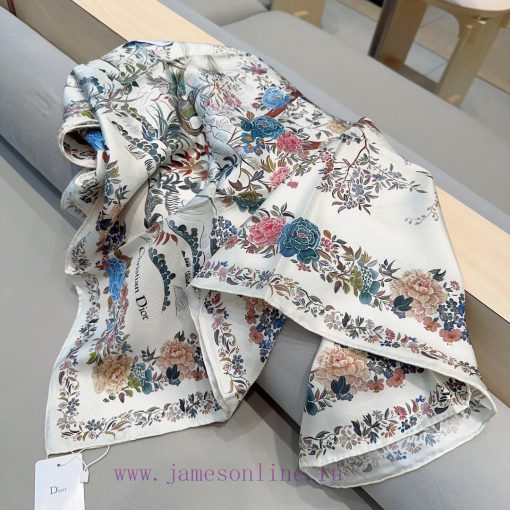 In the winter garden, the square scarf is adorned with the unique D family's Garden d'Hiver rkolqrwm - Image 5