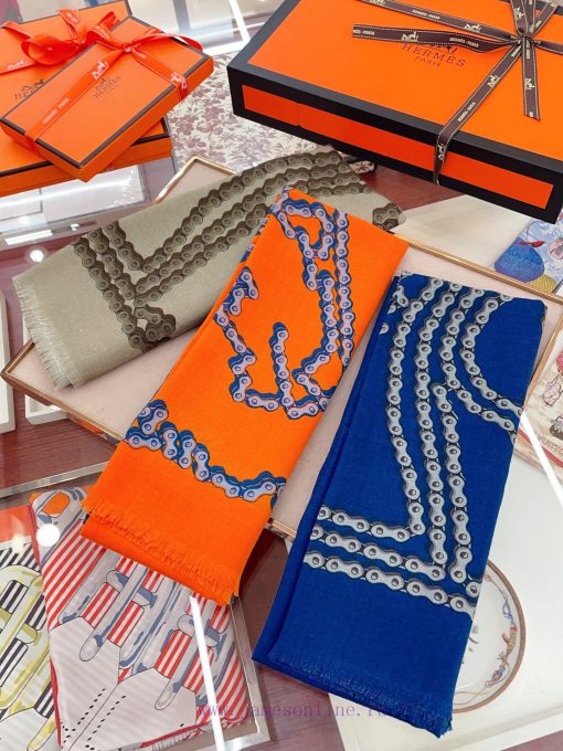 Highly recommended HERMES synchronizes with the new chain of horsehead long scarves and silkceucyp0p - Image 3