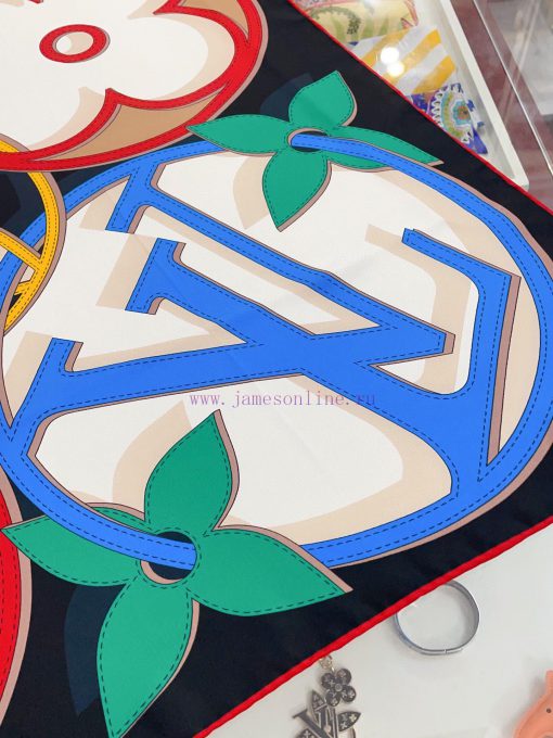 The new LV silk product with a large flower logo is a 90 inch silk square scarf. The Rising tm50xgxd - Image 5