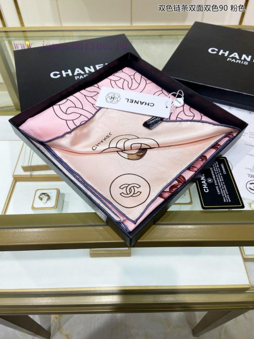 The new Chanel two-color chain double-sided two-color 90 silk square scarf is highly recommerwzcnjx7 - Image 5