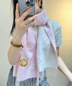 The benefits of spot Dragon Baby are here! Louis Vuitton's channel offers the hottest and hon3rsin2s