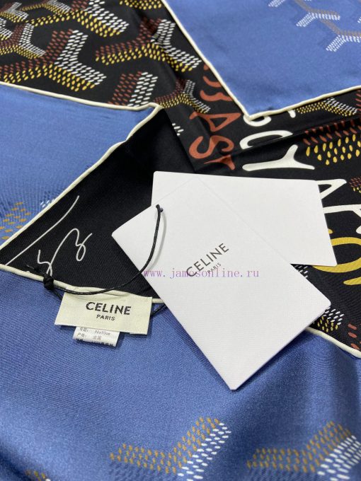 The new CL double-sided two-color silk square scarf from the Goya series is made of classic pv6lg6ju - Image 13