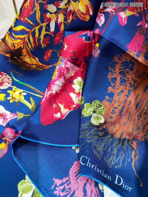 The new DO Home D Butterfly Effect 90 Silk Square Scarf is highly recommended by VIPs. You m4t5r2w7b - Image 12