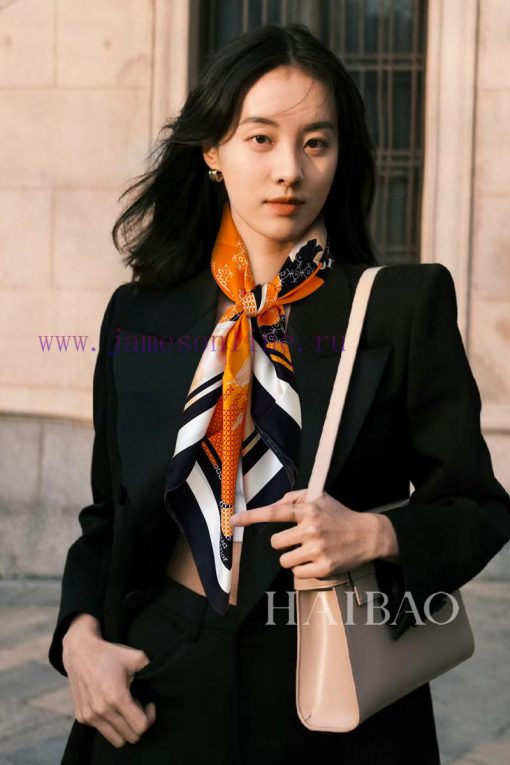 The new DO Home D color blocked pattern 90 silk square scarf is recommended for VIP customer14zfe74z