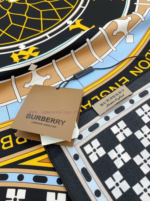 Burberry's new letter clock has bright colors and a strong sense of three dimensionality. It43iak5q0 - Image 7