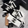 C's wool set hat scarf glove three piece set classic set hat warm and super comfortable~Wintvhiqif6l