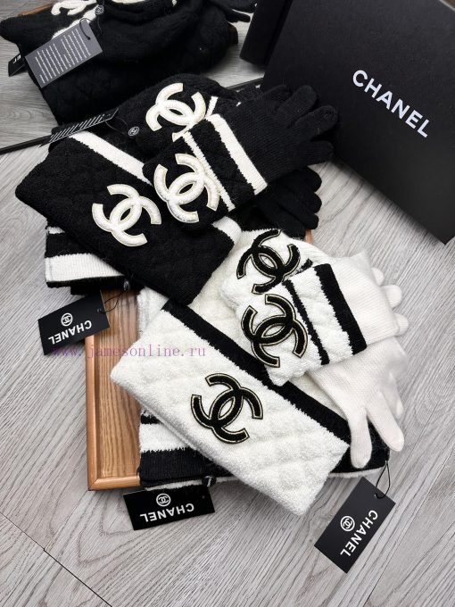 C's wool set hat scarf glove three piece set classic set hat warm and super comfortable~Wintvhiqif6l - Image 2