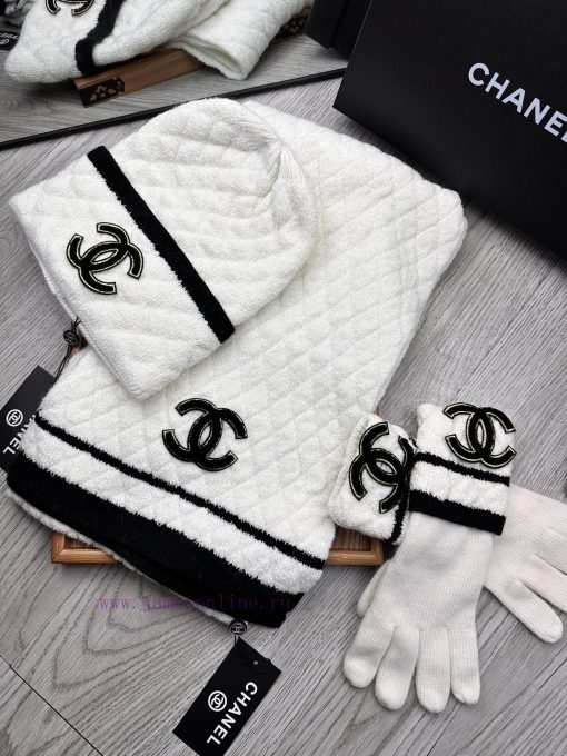 C's wool set hat scarf glove three piece set classic set hat warm and super comfortable~Wintvhiqif6l - Image 3