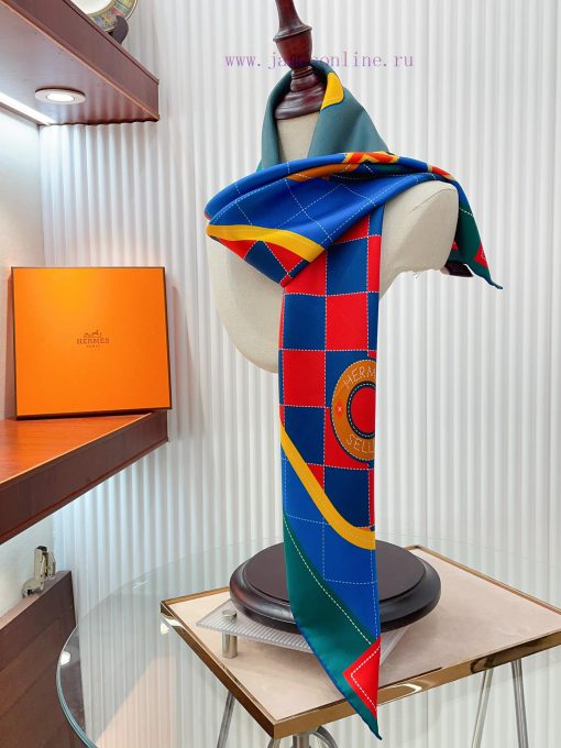 HERMES's new silk products are said to look good, and we recommend the saddle cushion 90 silocm9qxbz - Image 9