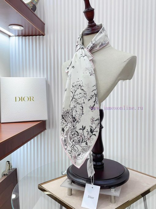18 mm double-sided same color Le Bal des Fleurs Tournesol square scarf showcases poetic floru27mgnup - Image 8