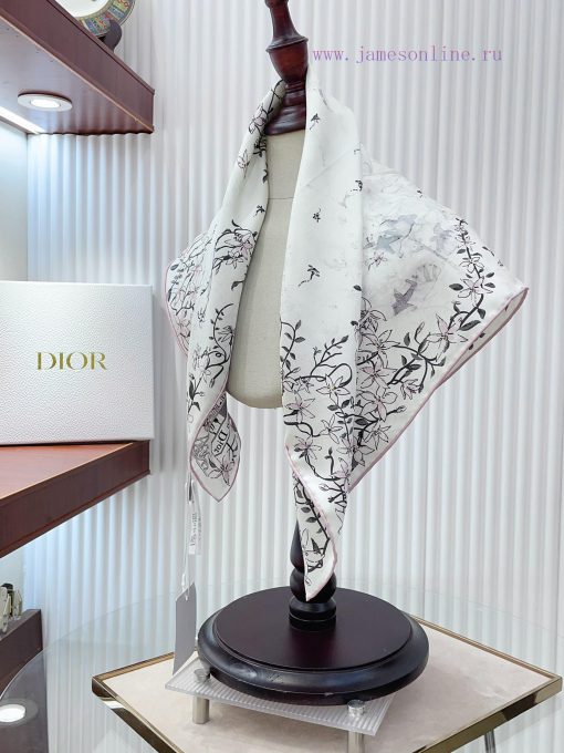 18 mm double-sided same color Le Bal des Fleurs Tournesol square scarf showcases poetic floru27mgnup - Image 10