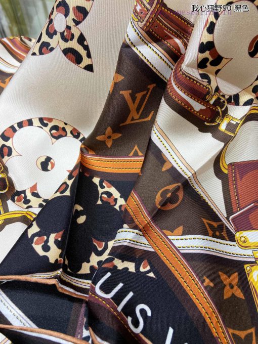The New Beauty Donkey Home L My Heart Wild 90 Silk Square Scarf is a fun reproduction of the6b88b056 - Image 10