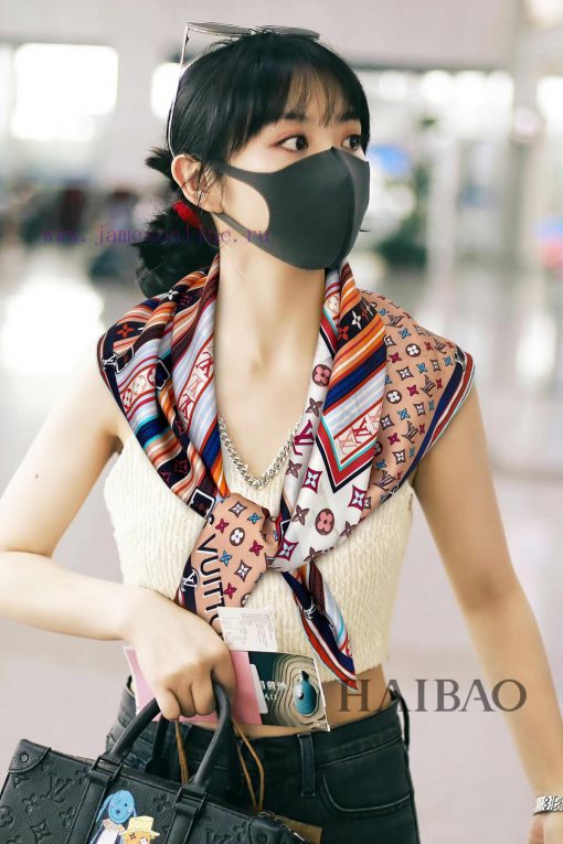 Synchronize H sincerely praises the Lvjia L colored bag strap 90 silk square scarf. The Mix txaswe6x - Image 2