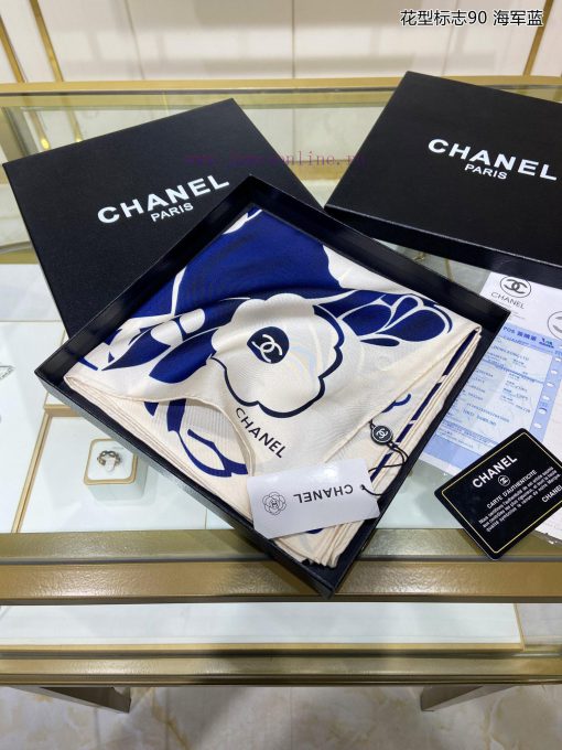 The new Chanel line pattern 90 silk square scarf is highly recommended by VIPs. You must staqrv9ec63 - Image 6