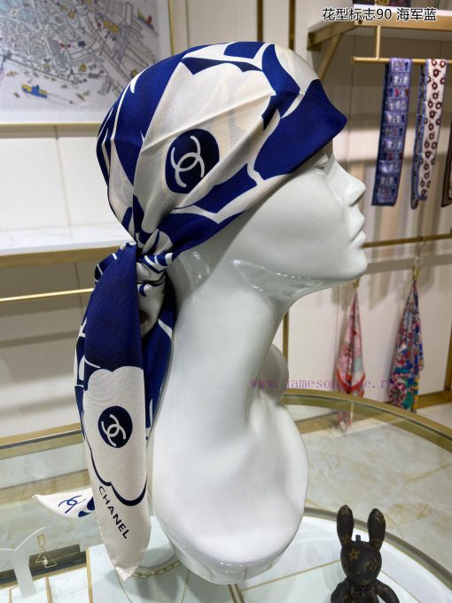 The new Chanel line pattern 90 silk square scarf is highly recommended by VIPs. You must staqrv9ec63 - Image 7