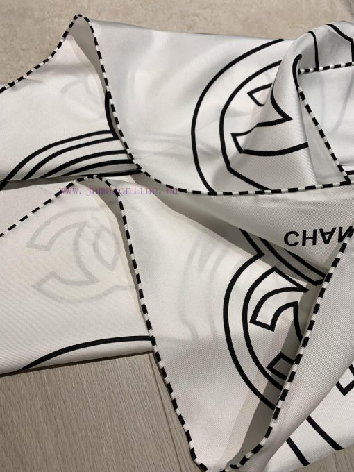 The new double C-line logo 90 double-sided same color printed silk square scarf is highly rejyfrdr1f - Image 7