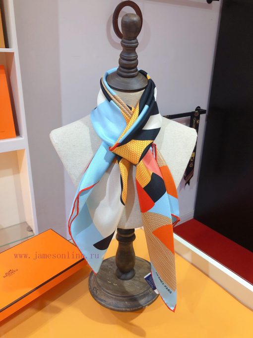 Original HERMES90cm silk square scarf is a top-notch visual feast. The new color is very lux1ws7ugt4 - Image 9