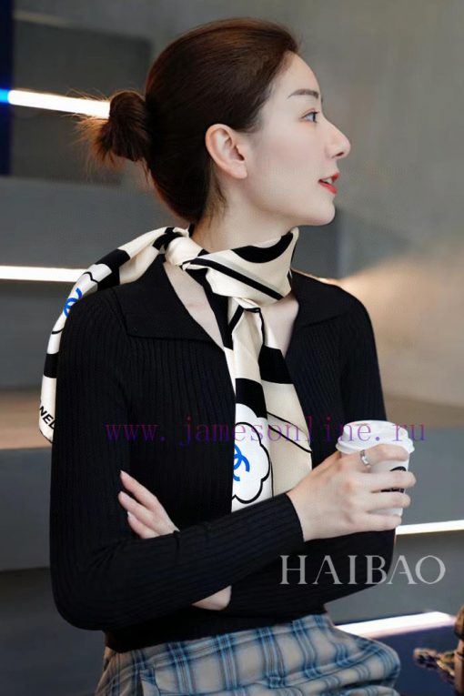 Chanel Coco Letter Flower 90 Silk Square Scarf is recommended for VIP customers. Be sure to yqqk0ce4