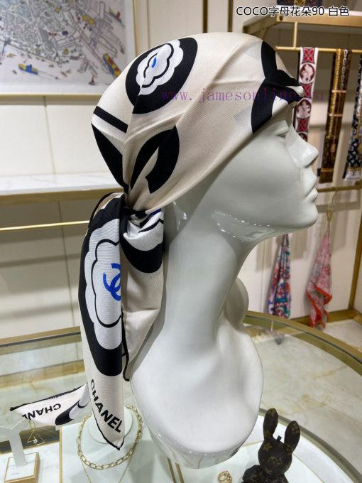 Chanel Coco Letter Flower 90 Silk Square Scarf is recommended for VIP customers. Be sure to yqqk0ce4 - Image 5