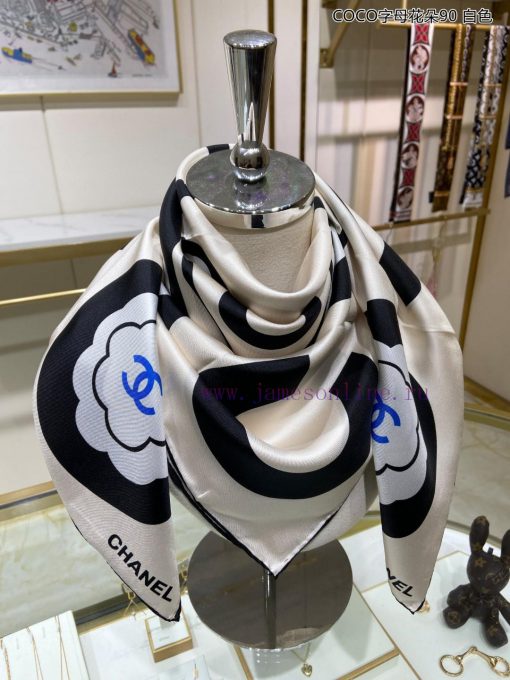 Chanel Coco Letter Flower 90 Silk Square Scarf is recommended for VIP customers. Be sure to yqqk0ce4 - Image 7