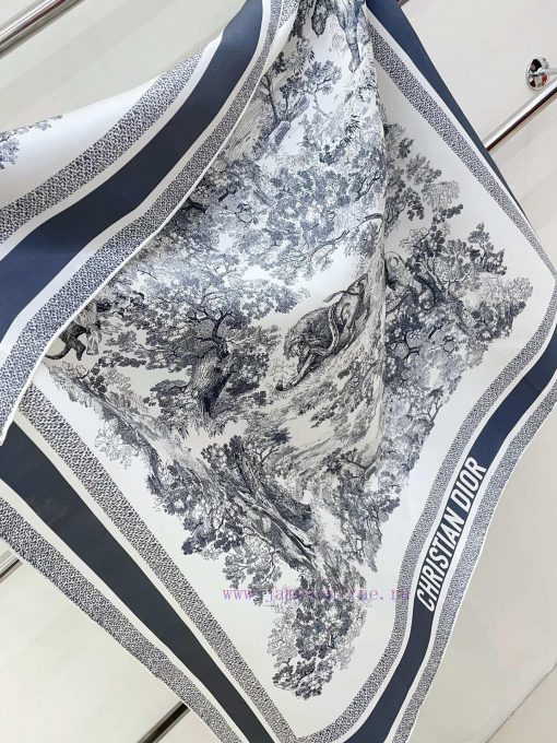 This Sauvage printed square scarf is a tribute to Dior's iconic design launched in 1947. It 8iotyasq - Image 5