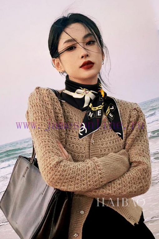 Chanel headband printed 90 silk square scarf is recommended for VIP customers. Be sure to stz08x6z0r - Image 2